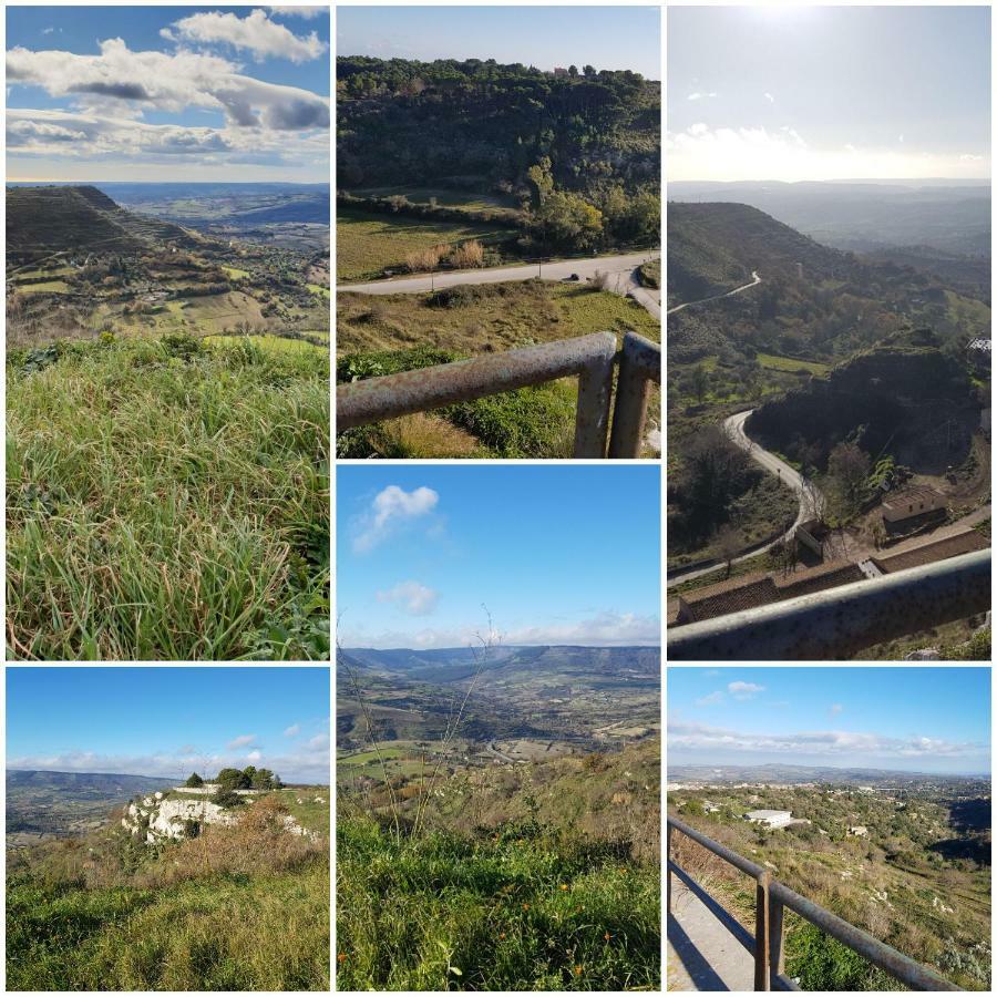 La Mansarda Iblea Villa ปาลัซโซ อาเกรอิเด ภายนอก รูปภาพ